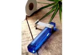 Coleção 2005 - Linha Cubo² Papeleira com cromado